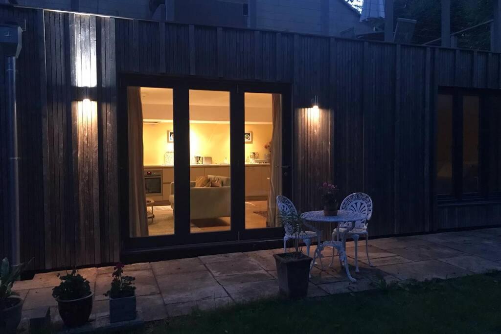 Garden Hideaway, Self-Contained, Edge Of Bath Leilighet Eksteriør bilde