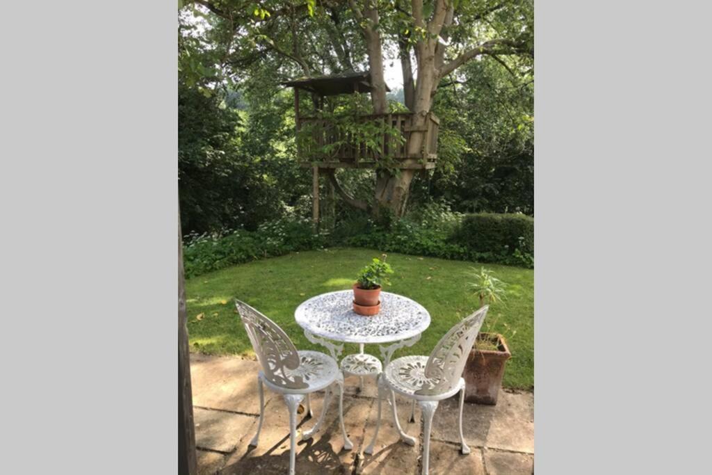 Garden Hideaway, Self-Contained, Edge Of Bath Leilighet Eksteriør bilde