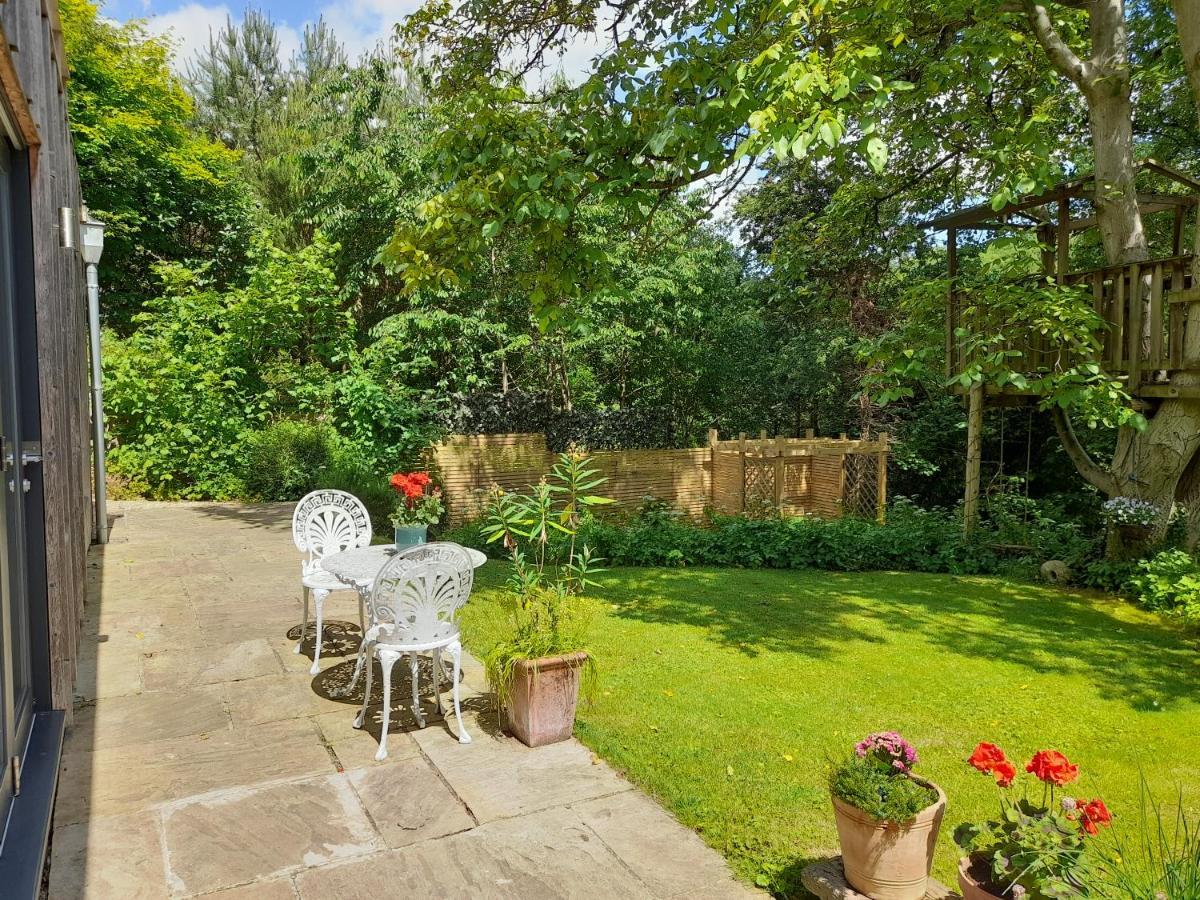Garden Hideaway, Self-Contained, Edge Of Bath Leilighet Eksteriør bilde